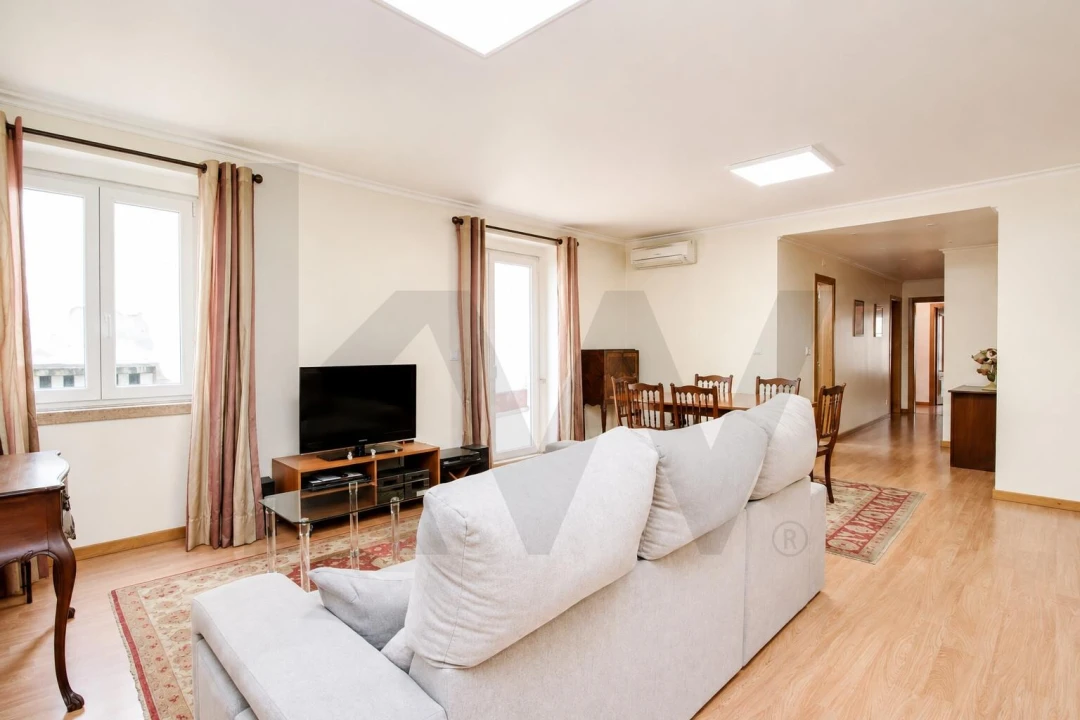 Apartamento T4 para Venda em Arroios Foto 23