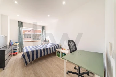Apartamento T3 para Venda em Venteira