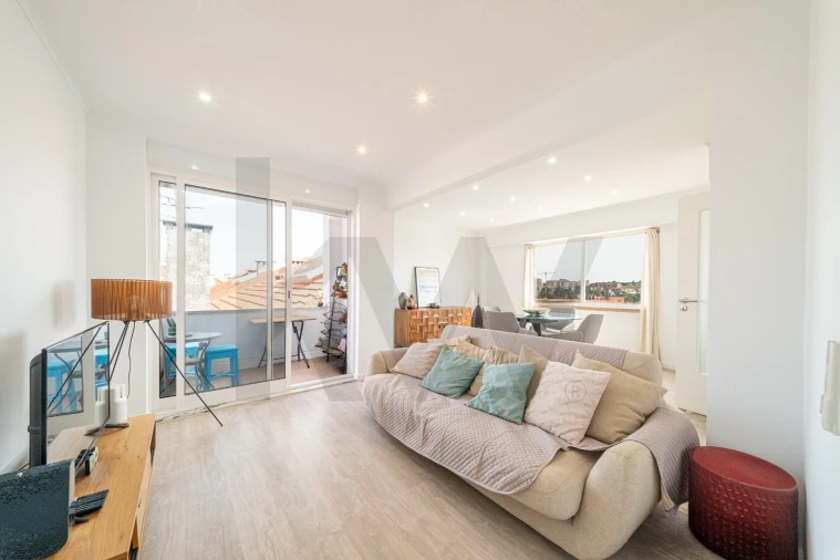 Apartamento T3 para Venda em Venteira Foto 5