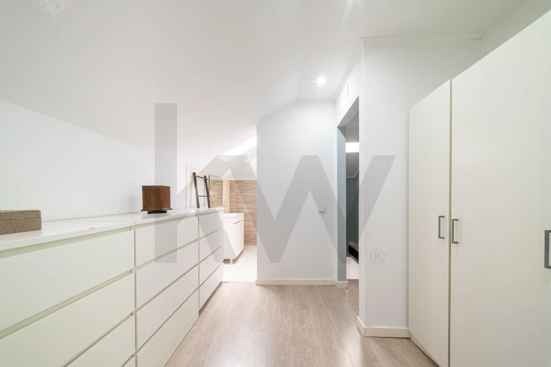 Apartamento T3 para Venda em Venteira Foto 18