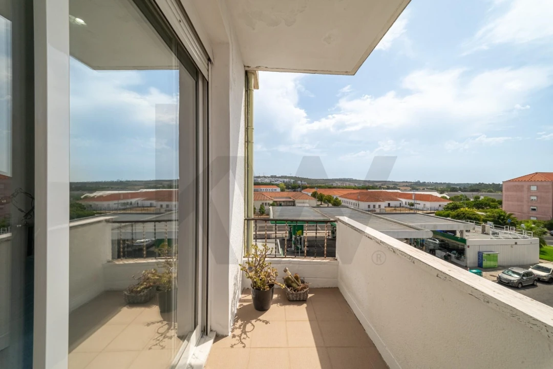 Apartamento T3 para Venda em Venteira Foto 13
