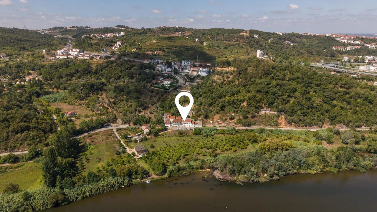 Moradia T4 para Venda em Eiras e São Paulo de Frades Foto 35