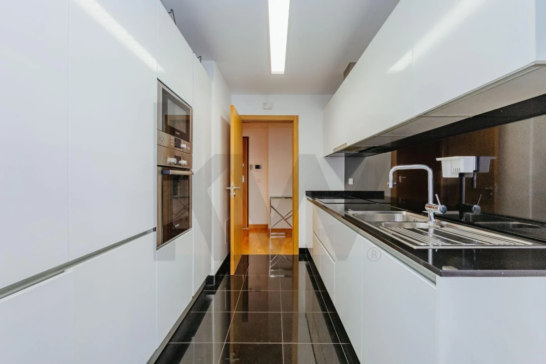 Apartamento T2 para Arrendamento em Lumiar Foto 22