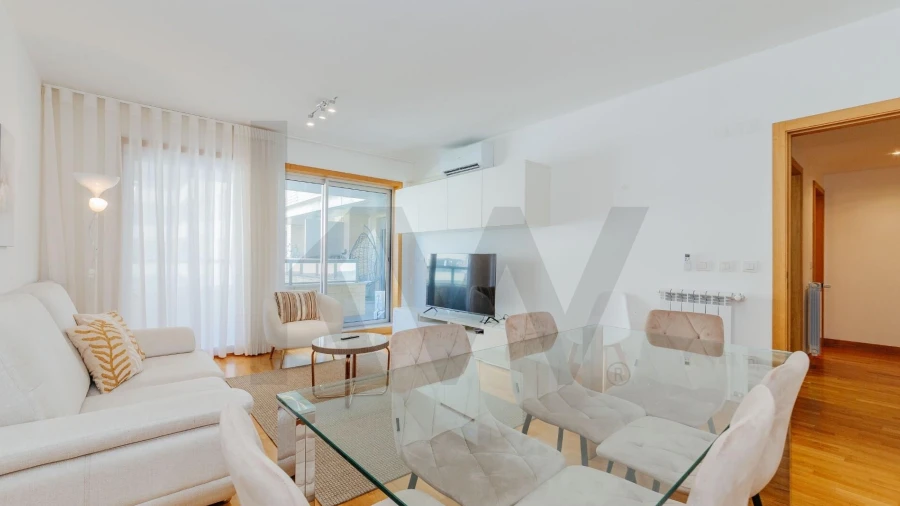 Apartamento T2 para Arrendamento em Lumiar