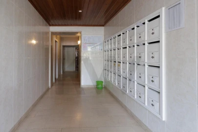 Apartamento T3 para Venda em Algueirão-Mem Martins