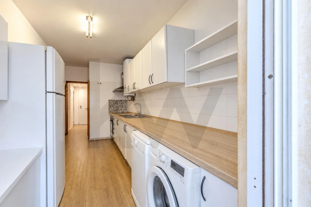 Apartamento T3 para Venda em Algueirão-Mem Martins Foto 10