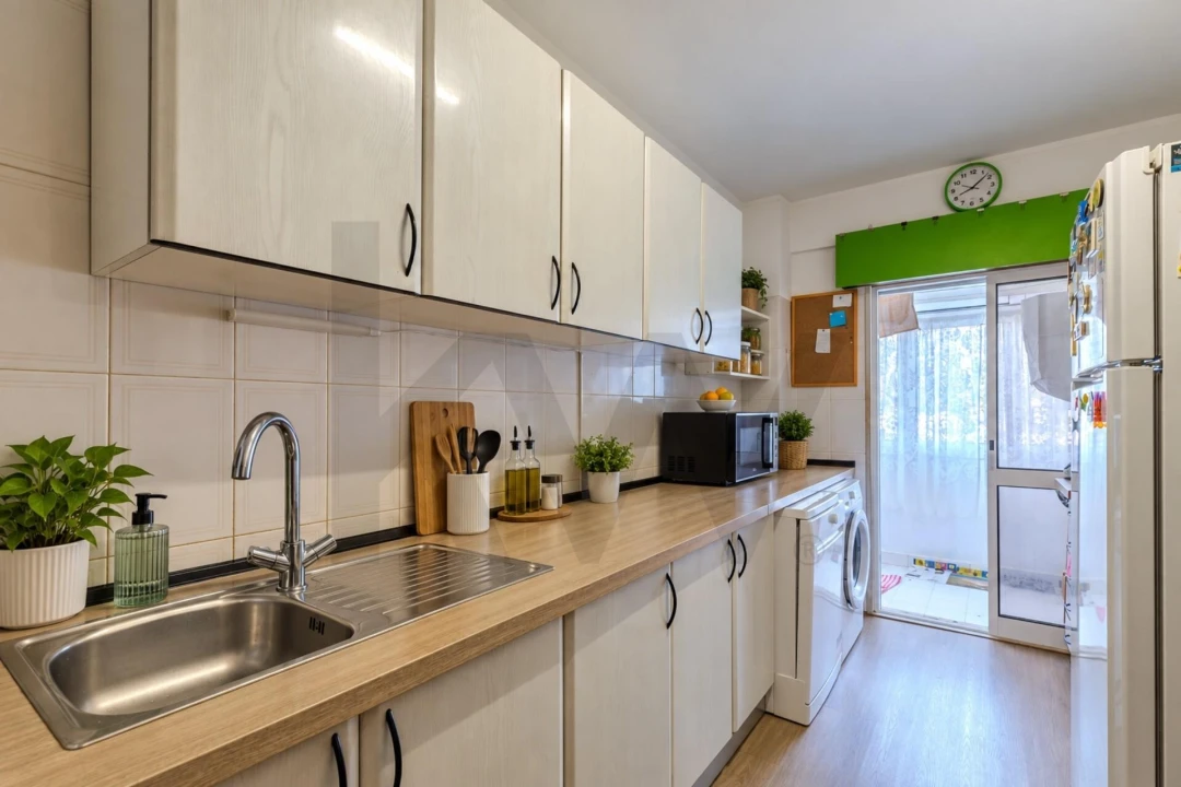 Apartamento T3 para Venda em Algueirão-Mem Martins Foto 8
