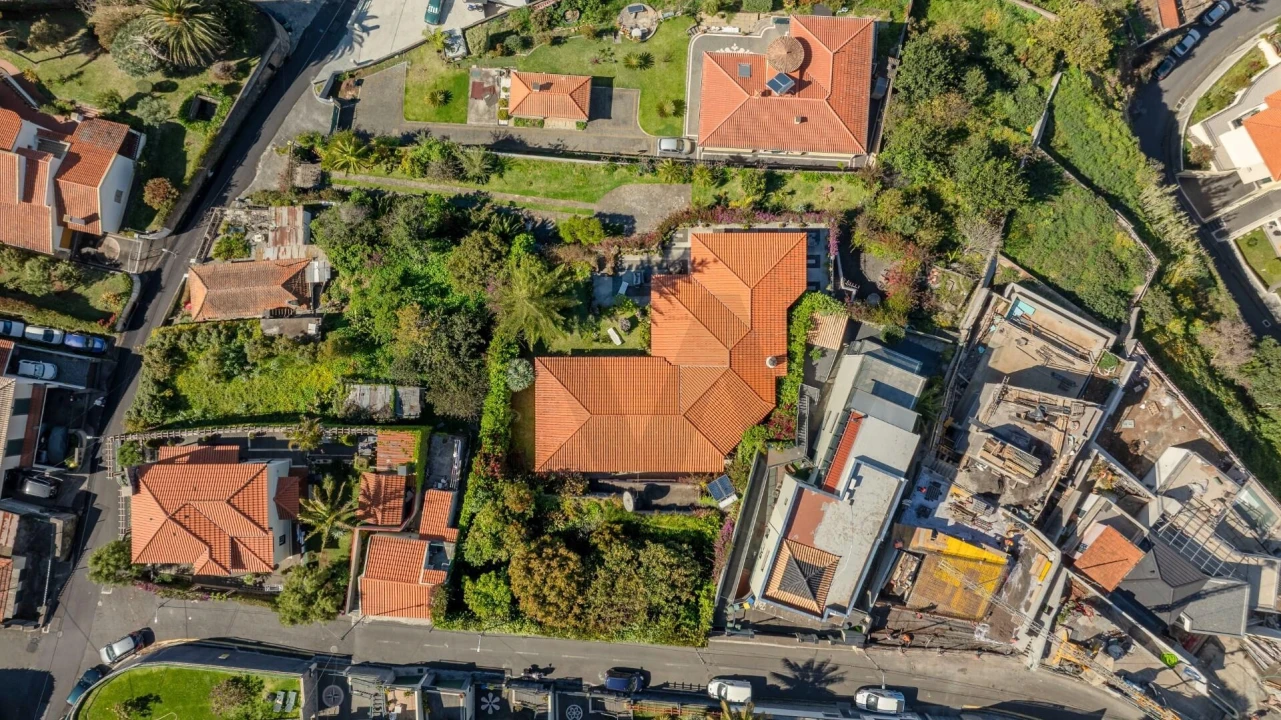 Moradia T3 para Venda em Funchal (Santa Maria Maior) Foto 16