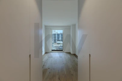 Apartamento T1 para Arrendamento em Campolide