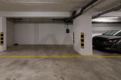 Apartamento T1 para Arrendamento em Campolide