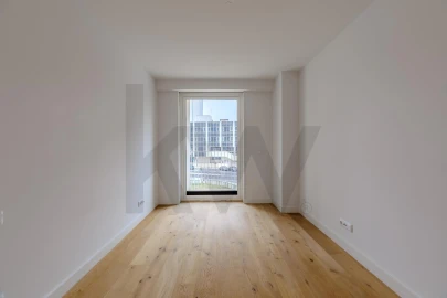 Apartamento T1 para Arrendamento em Campolide