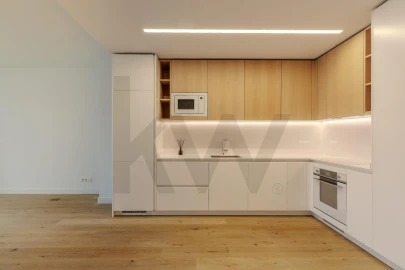 Apartamento T1 para Arrendamento em Campolide