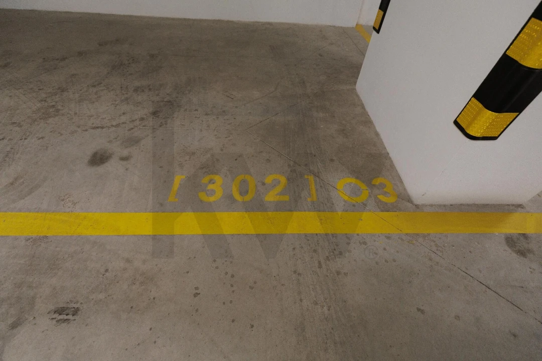 Apartamento T1 para Arrendamento em Campolide Foto 23