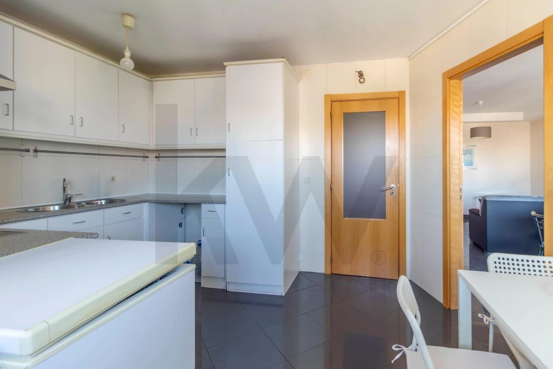 Apartamento T2 para Arrendamento em Mafamude e Vilar do Paraíso Foto 24