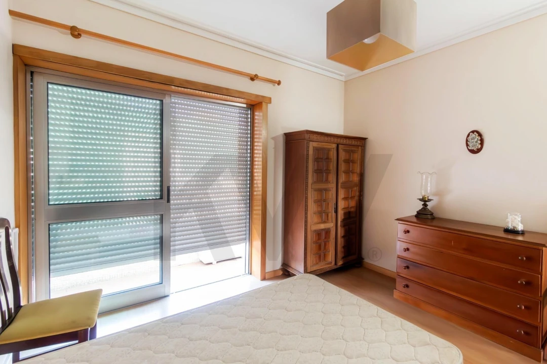 Apartamento T2 para Arrendamento em Mafamude e Vilar do Paraíso Foto 7
