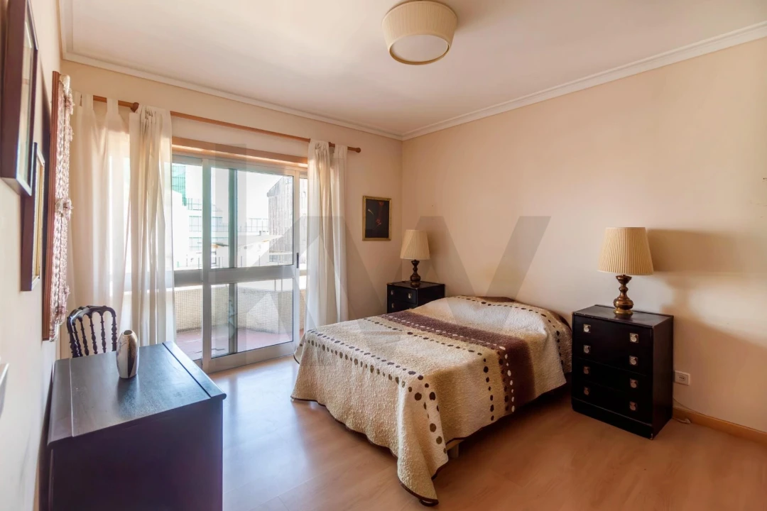 Apartamento T2 para Arrendamento em Mafamude e Vilar do Paraíso Foto 11