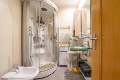 Apartamento T3 para Venda em Santa Maria e São Miguel, São Martinho, São Pedro Penaferrim