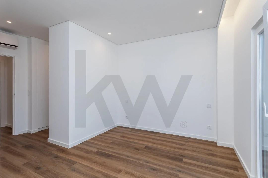 Apartamento T3 para Venda em Ramada e Caneças Foto 27