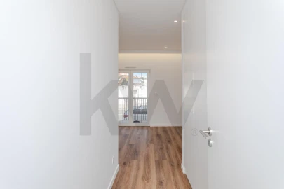 Apartamento T3 para Venda em Ramada e Caneças