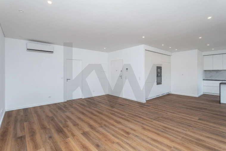 Apartamento T3 para Venda em Ramada e Caneças Foto 5