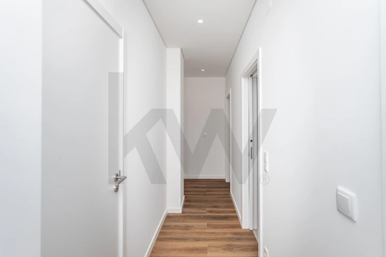 Apartamento T3 para Venda em Ramada e Caneças Foto 19