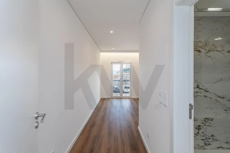 Apartamento T3 para Venda em Ramada e Caneças Foto 28