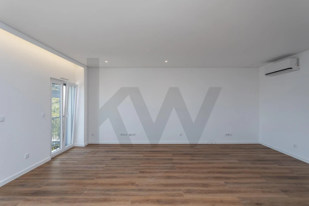 Apartamento T3 para Venda em Ramada e Caneças Foto 13