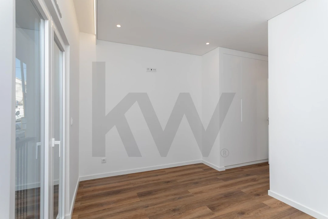 Apartamento T3 para Venda em Ramada e Caneças Foto 16