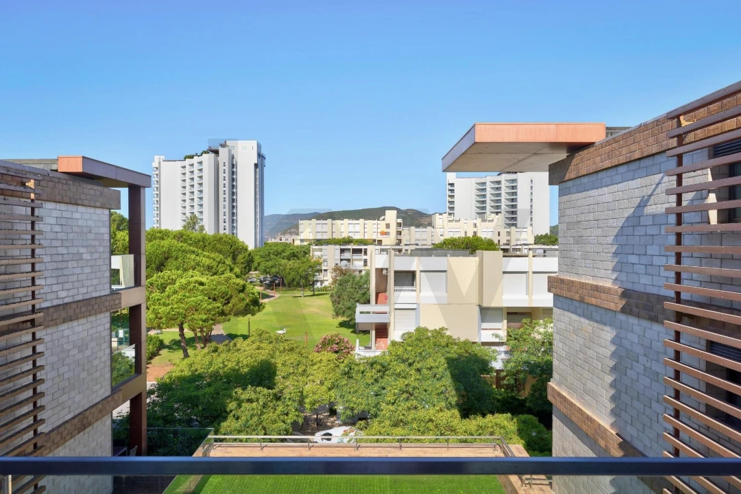 Apartamento T1 para Venda em Carvalhal Foto 9