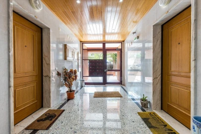 Apartamento T3 para Arrendamento em Porto Salvo