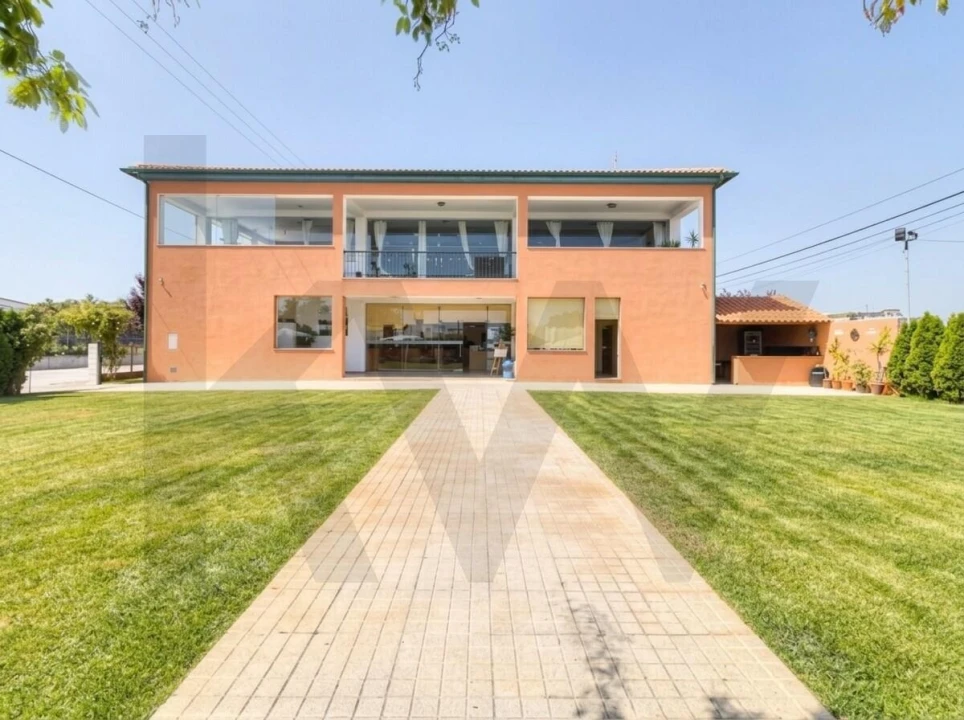 Prédio para Venda em Vagos e Santo António Foto 9