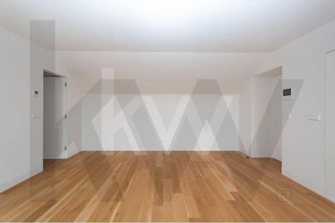 Apartamento T2 para Arrendamento em Areeiro Foto 16