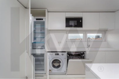 Apartamento T2 para Arrendamento em Areeiro