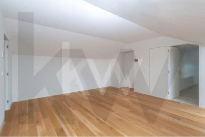 Apartamento T2 para Arrendamento em Areeiro