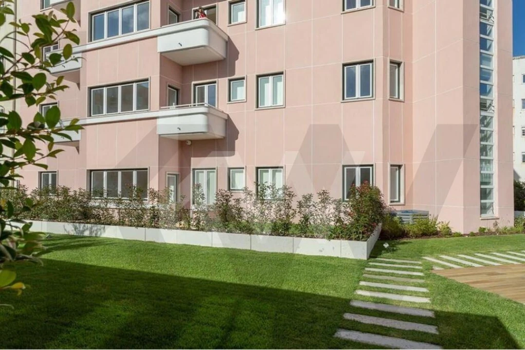 Apartamento T2 para Arrendamento em Areeiro Foto 1