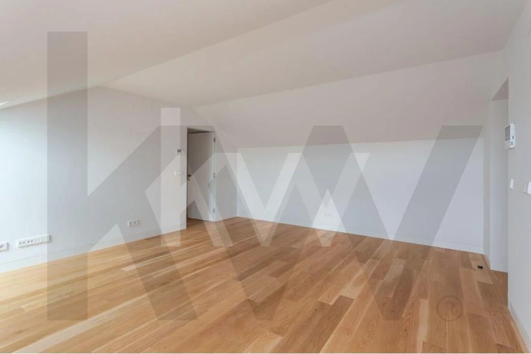 Apartamento T2 para Arrendamento em Areeiro Foto 15