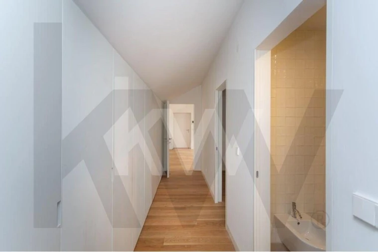 Apartamento T2 para Arrendamento em Areeiro Foto 21