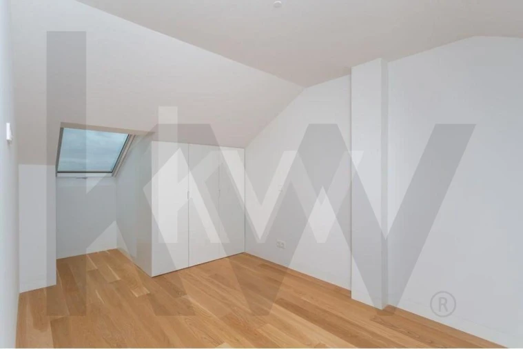 Apartamento T2 para Arrendamento em Areeiro Foto 18