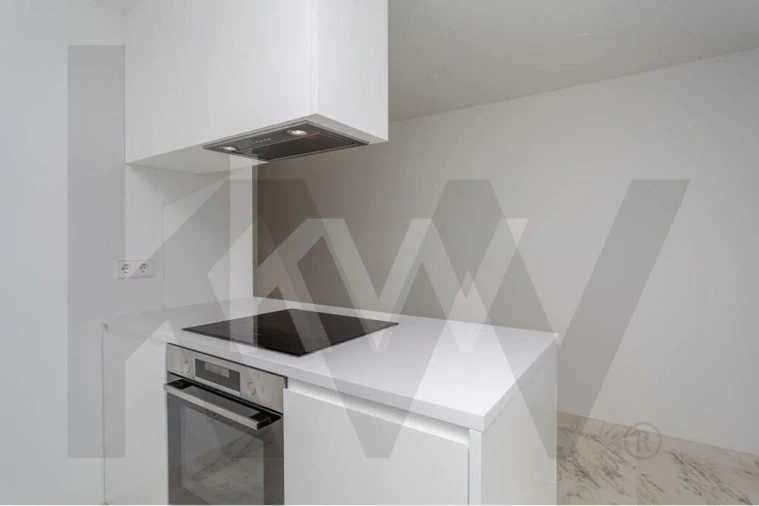 Apartamento T2 para Arrendamento em Areeiro Foto 10