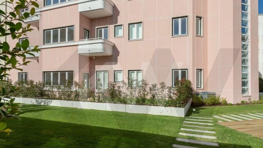 Apartamento T2 para Arrendamento em Areeiro
