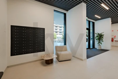 Apartamento T3 para Arrendamento em Algés, Linda-A-Velha e Cruz Quebrada-Dafundo