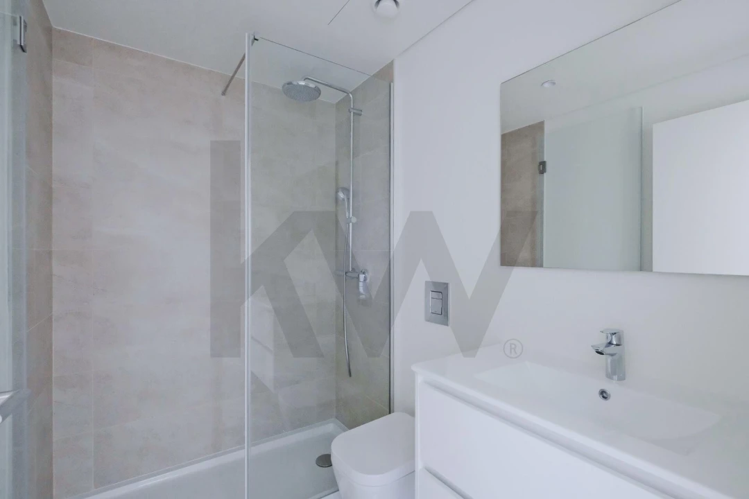 Apartamento T3 para Arrendamento em Algés, Linda-A-Velha e Cruz Quebrada-Dafundo Foto 21
