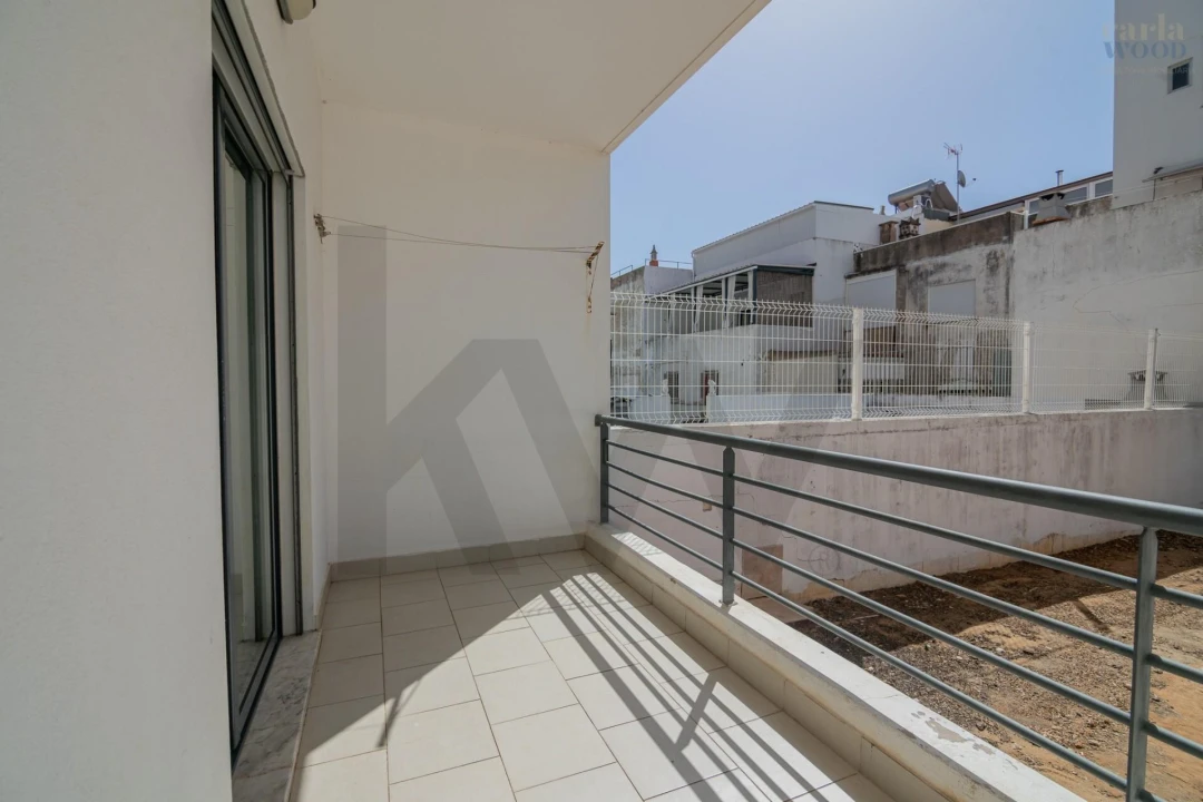 Apartamento T2 para Venda em Portimão Foto 13
