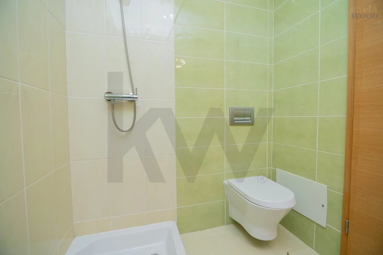 Apartamento T2 para Venda em Portimão Foto 31