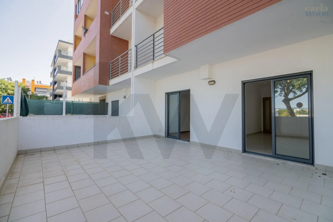 Apartamento T2 para Venda em Portimão Foto 38