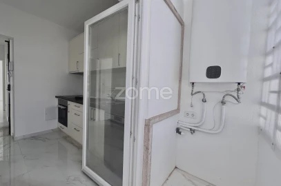 Apartamento T2 para Venda em Cacém e São Marcos