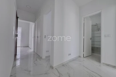 Apartamento T2 para Venda em Cacém e São Marcos