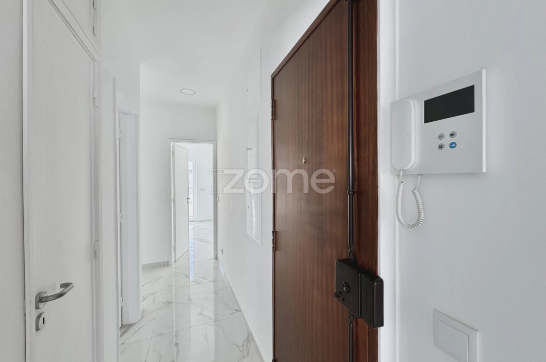 Apartamento T2 para Venda em Cacém e São Marcos Foto 6