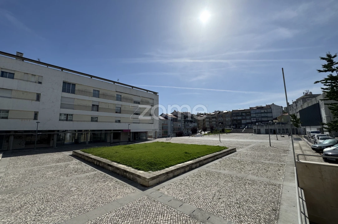 Apartamento T2 para Venda em Cacém e São Marcos Foto 17