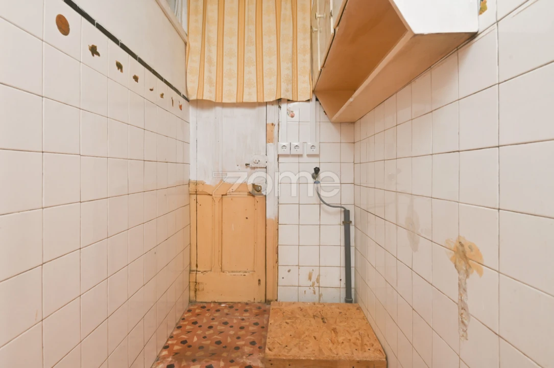 Apartamento T1 para Venda em Santa Maria Maior Foto 16